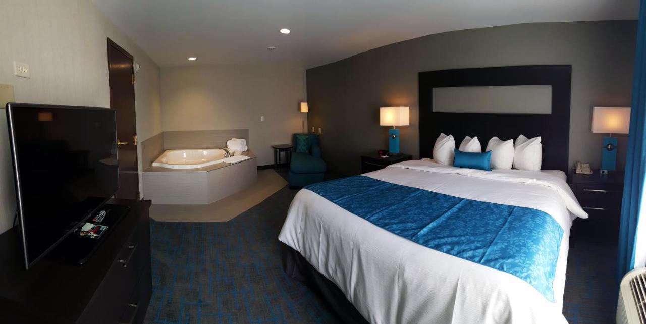 Holiday Inn & Suites Syracuse Airport - Liverpool By Ihg Esterno foto