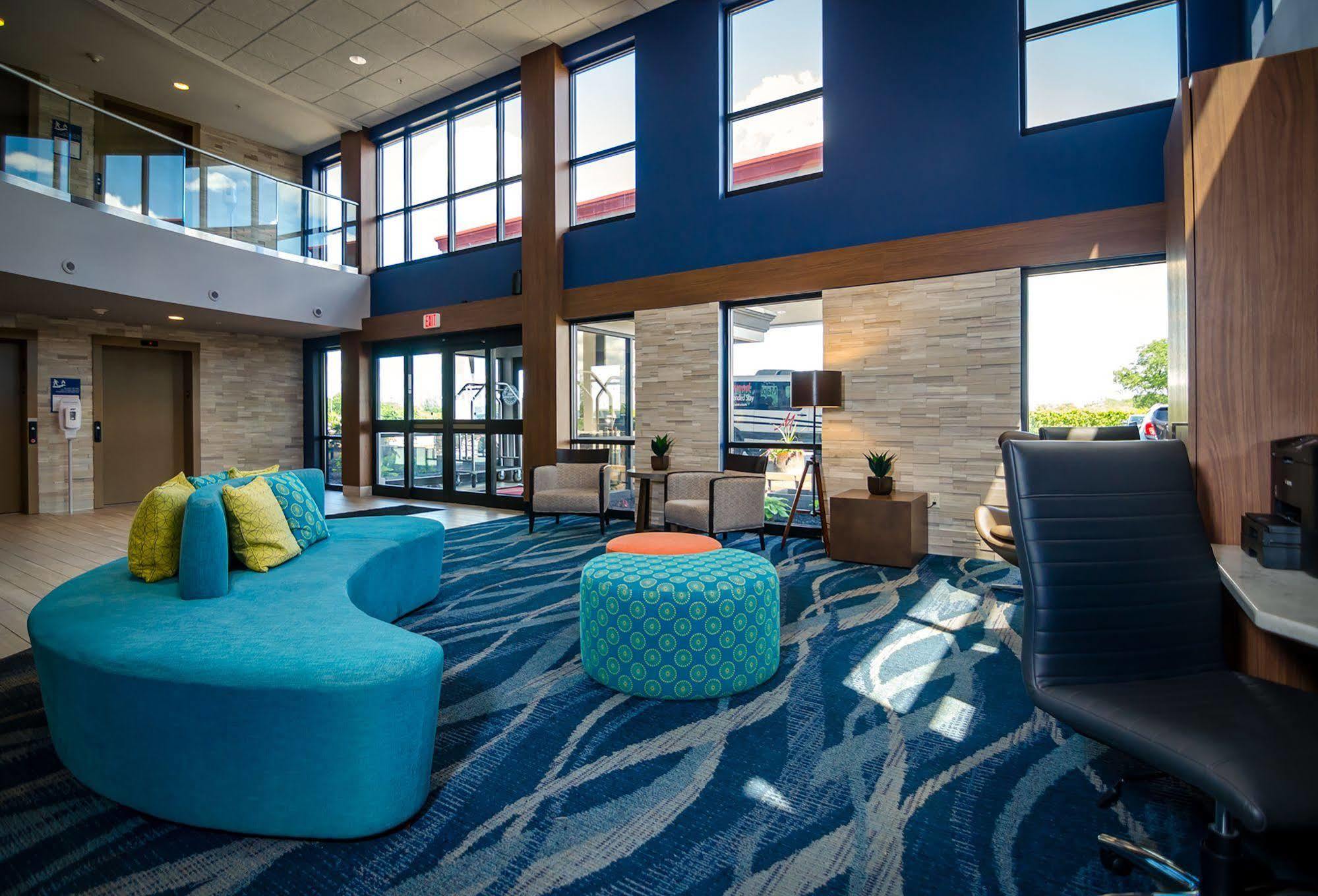 Holiday Inn & Suites Syracuse Airport - Liverpool By Ihg Esterno foto
