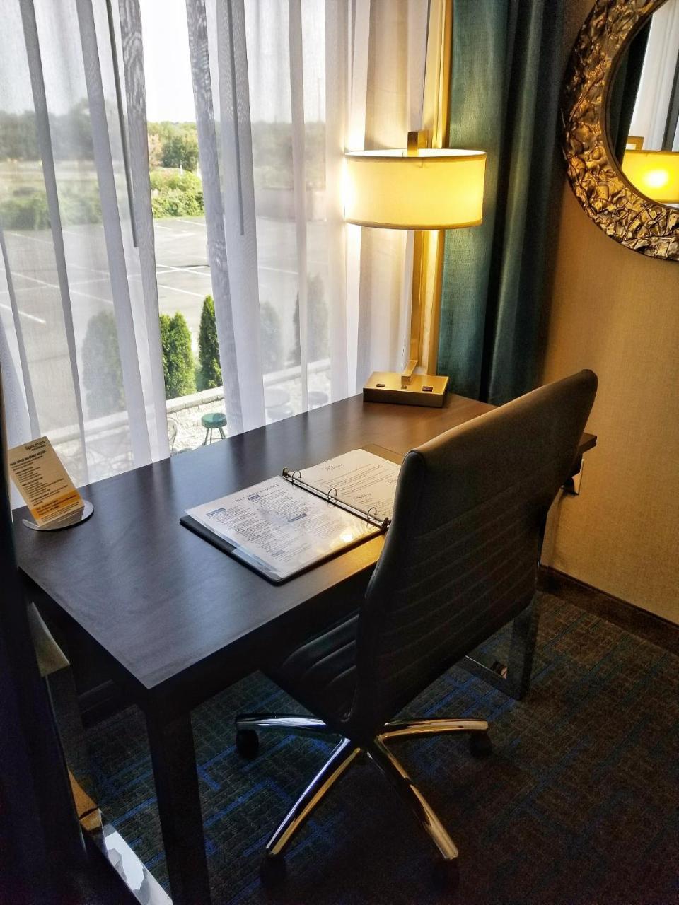 Holiday Inn & Suites Syracuse Airport - Liverpool By Ihg Esterno foto